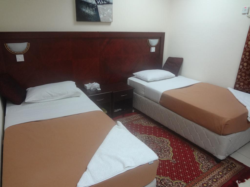 Al Sabkha Hotel
